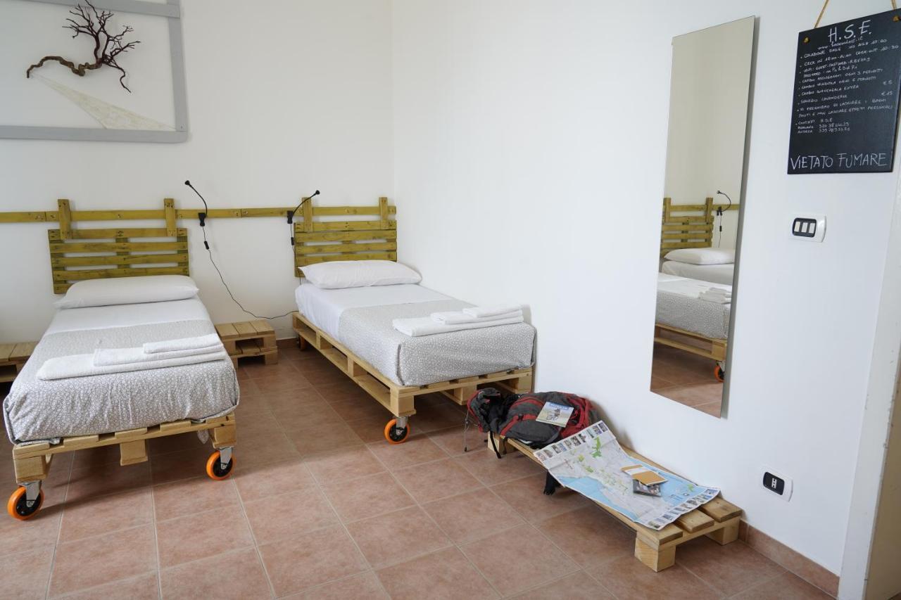 Hotel House Sud Est Manduria Esterno foto
